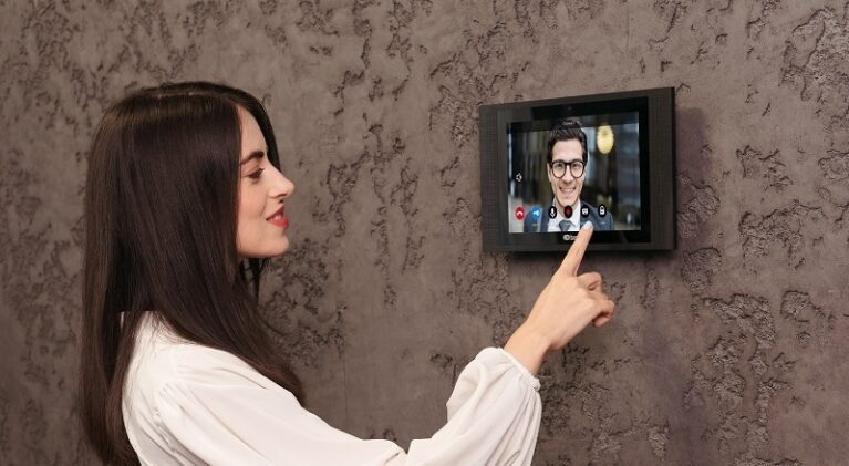 What is Intercom? Unveiling the Power of Communication