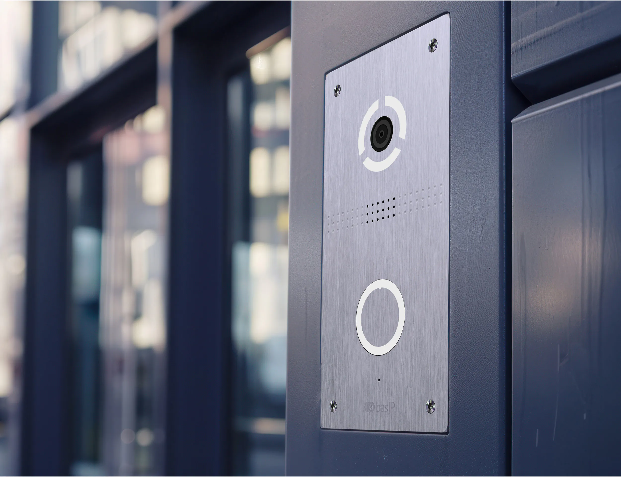 Seamless Flush Mounting
